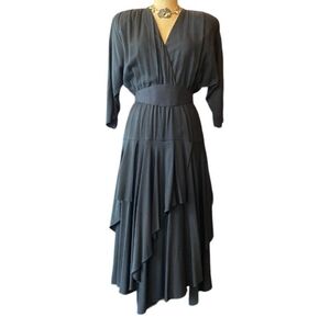 Phoebe Vintage 1980s Rayon/Nylon Black Dress. Shoulder Pads Size (M)